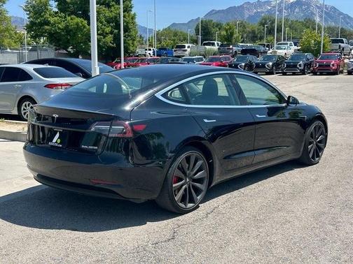 2020 Tesla Model 3 Performance