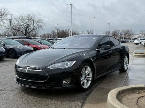2015 Tesla Model S 70D
