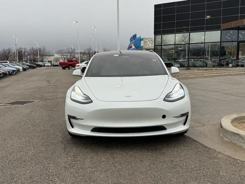 2018 Tesla Model 3 Performance