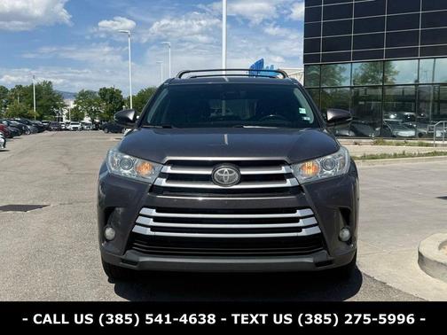 Predawn Gray Mica 2019 Toyota Highlander XLE