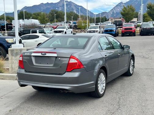 2010 Ford Fusion Hybrid Base