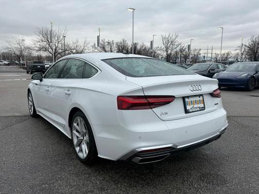 2024 Audi A5 Sportback 45 S line quattro Premium