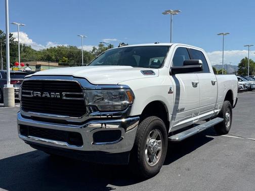 Bright White Clearcoat 2020 RAM 2500 Big Horn