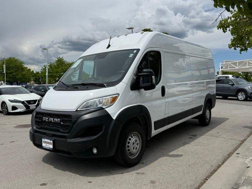 Bright White Clearcoat 2024 RAM ProMaster 2500 High Roof