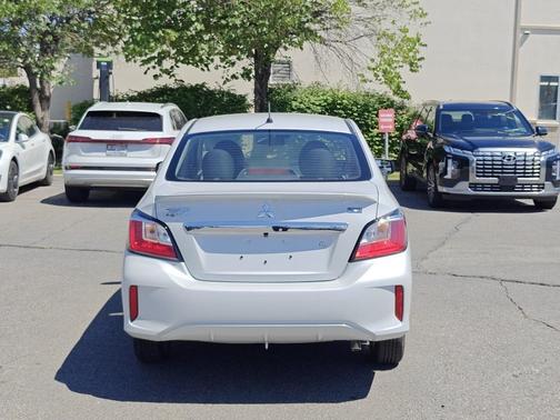 2024 Mitsubishi Mirage G4 