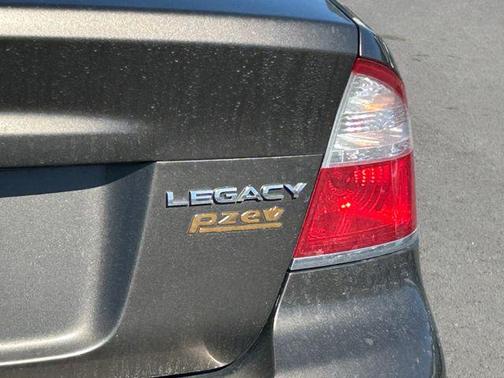 Brown 2009 Subaru Legacy 2.5i