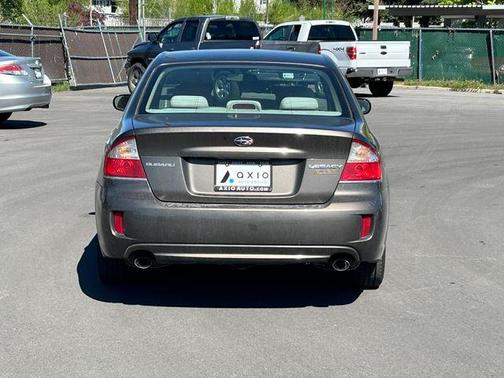 Brown 2009 Subaru Legacy 2.5i