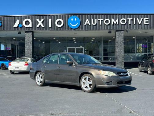 Brown 2009 Subaru Legacy 2.5i