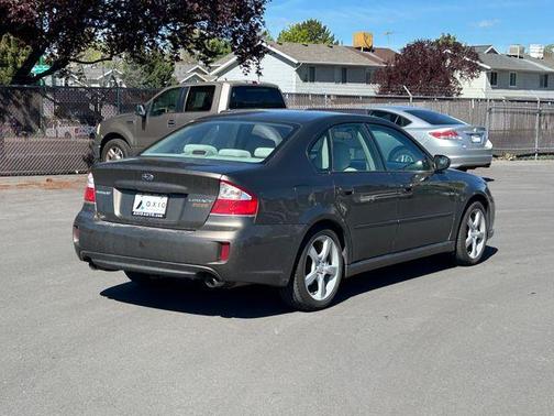 Brown 2009 Subaru Legacy 2.5i