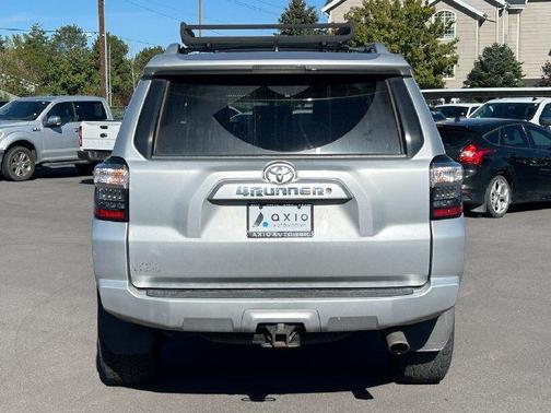 Classic Silver Metallic 2016 Toyota 4Runner SR5 Premium