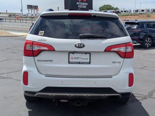 Snow White Pearl 2015 Kia Sorento SX