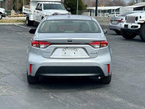 2024 Toyota Corolla Hybrid 