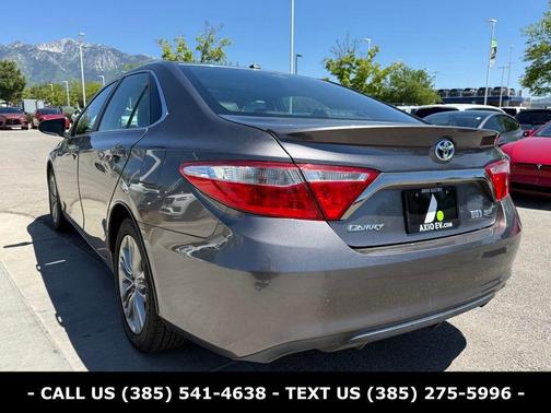 Predawn Gray Mica 2016 Toyota Camry Hybrid SE