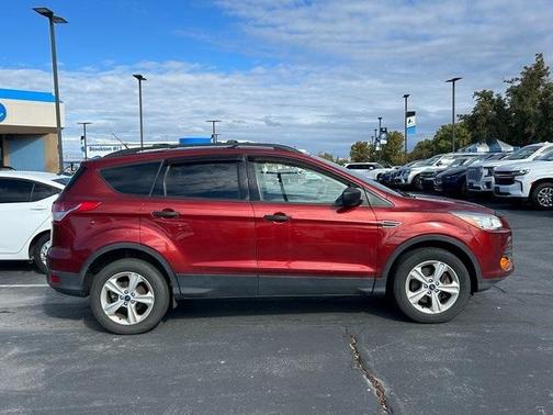 2016 Ford Escape S