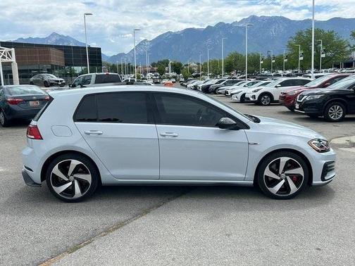 2020 Volkswagen Golf GTI 2.0T SE