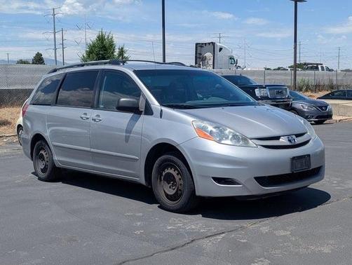 2006 Toyota Sienna CE