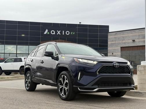 2025 Toyota RAV4 Plug-In Hybrid XSE