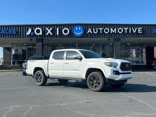 2020 Toyota Tacoma 