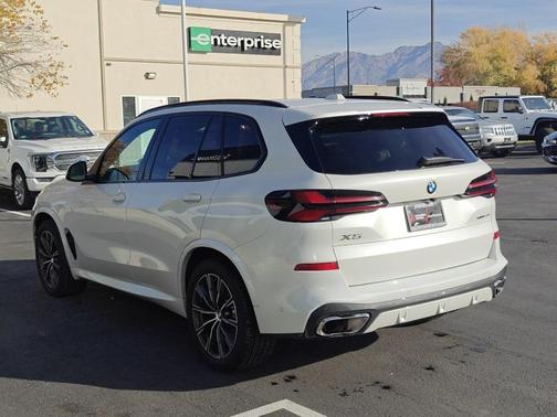 2025 BMW X5 xDrive40i
