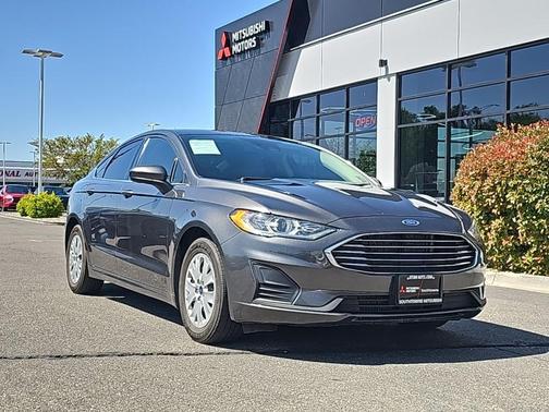 2019 Ford Fusion S