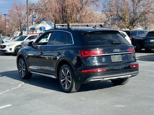 2021 Audi Q5 40 Premium Plus