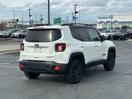 2018 Jeep Renegade Trailhawk