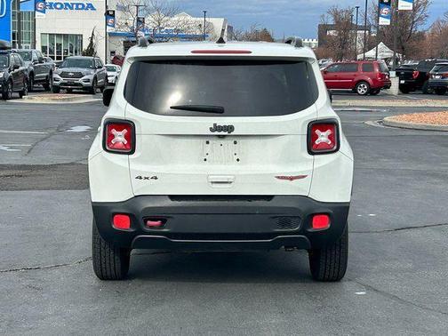 2018 Jeep Renegade Trailhawk