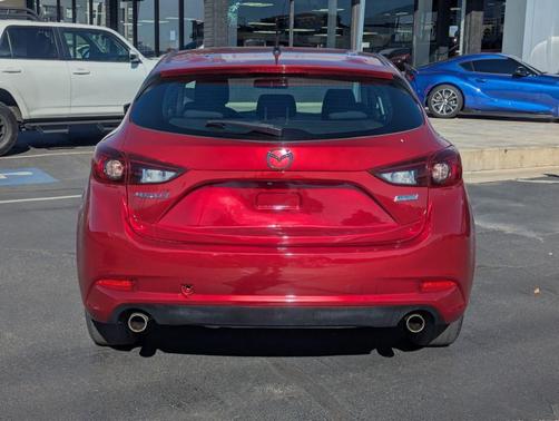 2018 Mazda Mazda3 Sport