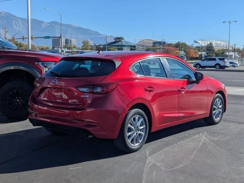 2018 Mazda Mazda3 Sport