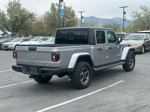 Billet Silver Metallic Clearcoat 2020 Jeep Gladiator Overland