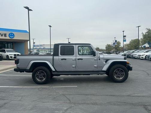Billet Silver Metallic Clearcoat 2020 Jeep Gladiator Overland