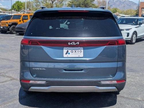 2024 Kia Carnival SX Prestige