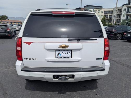 Summit White 2011 Chevrolet Tahoe LT
