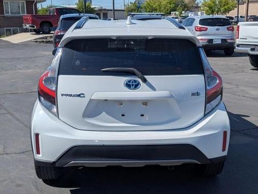 2018 Toyota Prius c Four