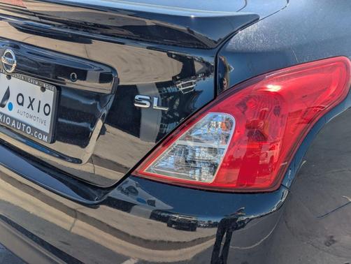 2017 Nissan Versa 1.6 SL