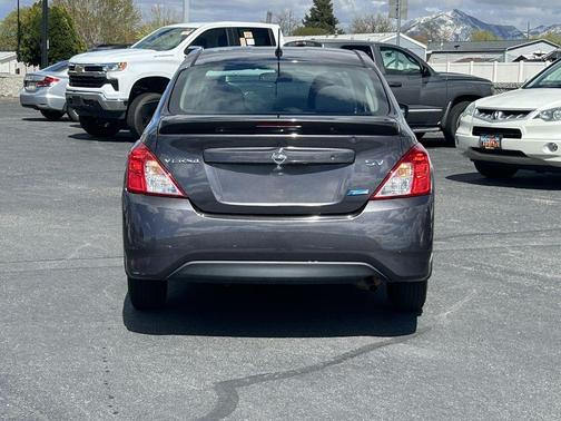 Amethyst Gray 2015 Nissan Versa 1.6 SV