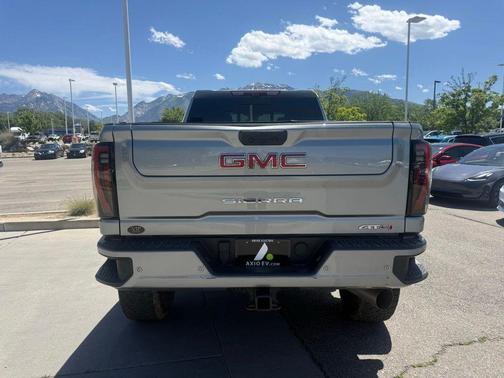 Sterling 2024 GMC Sierra 3500 AT4