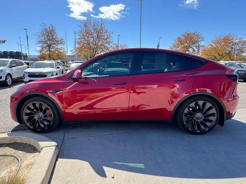 Red Multi 2022 Tesla Model Y Performance