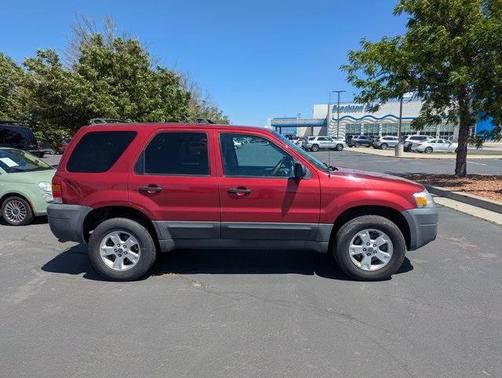 2005 Ford Escape XLT