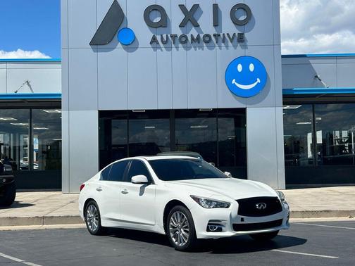 Pure White 2017 INFINITI Q50 3.0T Premium