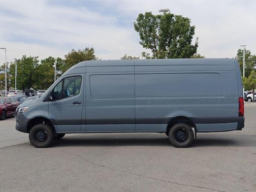 2024 Mercedes-Benz Sprinter 2500 170 WB High Roof Extended Cargo