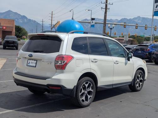 2014 Subaru Forester 2.0XT Touring