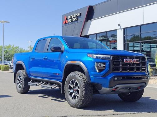 2023 GMC Canyon AT4X