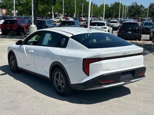 2025 Kia K4