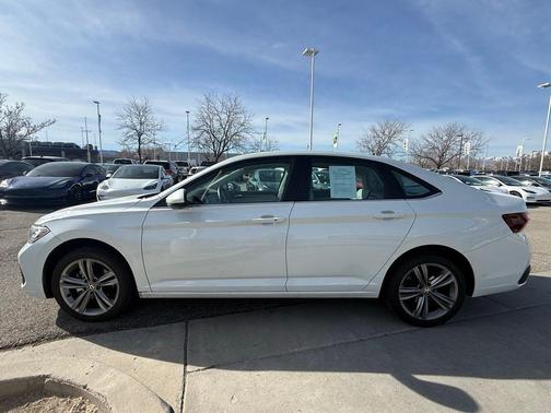 2023 Volkswagen Jetta 1.5T SE