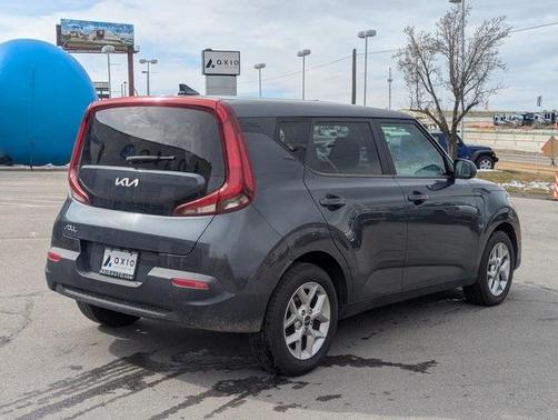 2022 Kia Soul LX