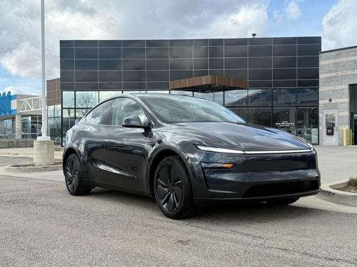 2026 Tesla Model Y Long Range