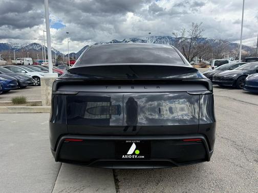 2026 Tesla Model Y Long Range