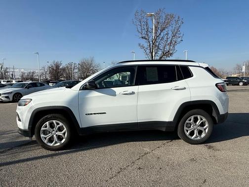 2024 Jeep Compass Latitude