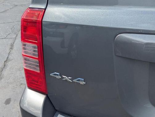 Mineral Gray Clearcoat Metallic 2014 Jeep Patriot Latitude